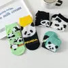 Nuevos calcetines de tablero recto de gatito de dibujos animados de primavera nuevos calcetines de barco de algodón de animales lindos para mujer fabricantes al por mayor