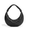 Al por mayor transfronterizo Bolso tejido nuevo Croissant Simple Lujo ligero Nicho Europeo y Americano Bowling Textura de hombro Bolso de axila