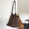 Nova Bolsa Feminina Outono e Inverno 2020 Estilo Coreano ins Vintage Bolsa de Lã Tricotada Bolsa de Ombro com Alça Larga Tecida Bolsa de Ombro Bolsa de Braço