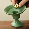 Pequeño quemador de incienso, soporte para incienso, quemador de aromaterapia, base de soporte para incienso de cerámica estilo chino, nuevo quemador de incienso redondo pequeño de cerámica verde-naranja con pie alto