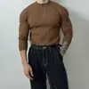 Camiseta de punto de manga larga con cuello Henley para hombre, nuevo estilo americano de corte muscular, unisex, camiseta versátil de corte ajustado para primavera y otoño