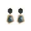 Aretes de aguja de plata S925 estilo retro de Hong Kong, personalidad exagerada, aretes geométricos irregulares con temperamento femenino de cristal verde B676
