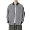 Camisa de Manga Larga Rayada Nueva Estilo Coreano Primavera y Verano para Hombre, Holgada, Moderna, Atractiva, Casual, Camisa con Bordado de Letras y Empalme