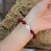 Pulsera de Plata de Ley S925 Estilo Chino Nuevo Ágata Roja Natural Pulsera de Perlas de Imitación Swarovski Moda y Elegante Joyería Femenina de Lujo Ligero