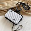 Mini bolso de mano estilo K de 7 pulgadas con carcasa rígida de PC, estilo cross-border, para artículos de tocador, cosméticos, cambio de almacenamiento, bolso cruzado impermeable