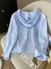 2026 nova camisa com capuz feminina manga longa solta modeladora casual jaqueta cardigã listrada top branco atacado