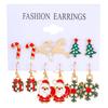 Pendientes navideños europeos y americanos con combinación de aleación, muñeco de nieve, copo de nieve, alce y árbol de Navidad.