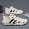 Nuevos Zapatos de Hombre Venta al por Mayor Transfronteriza Zapatos Casuales para Hombre Malla Transpirable Zapatos Deportivos Exteriores Suela Blanda Cómodos Zapatos Forrest Gump