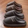 Nuevas pantuflas de algodón para hombre 2026, engrosadas y forradas de felpa para abrigar, con suela gruesa y antideslizantes, adecuadas tanto para hombres como para mujeres