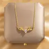 Colar de clavícula com design minimalista estilo francês, colar de diamantes cravejados em microfuração, joias de luxo leve de alta qualidade para vendas transfronteiriças