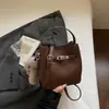 Bolso de Mano Pequeño Estilo Nuevo Primavera 2026 para Mujer, Bolso de Hombro Retro de Gama Alta para el Trabajo y los Viajes Diarios, Bolso Cruzado tipo Cubo