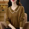 Tejido de hilo de núcleo, ropa para mujeres de mediana edad y mayores, ropa de madre, nuevo estilo otoño 2026, suéter pullover liso holgado con cuello de solapa