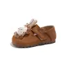 Sapatos pequenos de coelho para meninas, nova coleção de outono, sapatos Birkenstock infantis estilo coreano de desenho animado, casuais e modernos para meninas