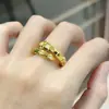 Anillo geométrico de alta gama con microincrustaciones de circonitas y diamantes, con articulación de hueso de bambú, chapado en platino de 18 quilates, anillo abierto con articulación de bambú para el dedo índice.
