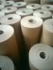 Hangzhou Paper vende 110 gramos de papel kraft de grado A en grandes cantidades y se aceptan consultas sobre otros gramajes.