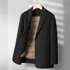 Directo de fábrica, nuevo traje de lana de doble cara para hombre de otoño e invierno con forro desmontable de plumón de pato, chaqueta casual de negocios