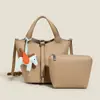 Bolsas de Nicho de Alta Qualidade, Estilo Ocidental, para Mulheres 2025 Novas Bolsas Populares de Celebridades da Internet Estilo Quente, Bolsas Balde Versáteis