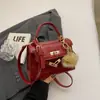 Bolso de mujer personalizado, bolso de hombro versátil para mujer con estampado de piedra, nuevo bolso de mano de moda de invierno, bolso Kelly retro a la moda