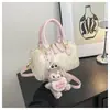 2026 Nuevo Bolso de Hombro Cruzado de Moda de Alta Gama Diseño de Nicho Boston de Viaje en Relieve para Mujer