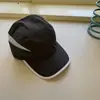 Gorra de béisbol de malla lisa de secado rápido con ribete bicolor para hombre y mujer, gorra simple versátil transpirable para el verano para proteger del sol