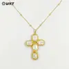 Wt-Jn328 Nuevo Más Vendido Serie Cruz Perla de Agua Dulce Natural Latón Chapado en Oro de 18 Quilates Collar Fino Unisex