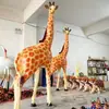Luz LED Exterior Jirafa Iluminada Fibra de Vidrio Animales Artificiales Luminosos, Juego de 5 Jirafas para Zonas Verdes y Parques de Atracciones