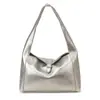 Bolso Tote de Nicho Retro Elegante de Moda para Mujer Modelo Nuevo Primavera 2026 Versátil Elegante Exquisito Bolso de Hombro