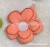 Nuevos Accesorios de Colgante de Flor de Algodón Bordada de Moda Bolso de Moda Ropa de Moda Mochila Escolar Accesorios de Colgante de Flor Roja de Año Nuevo