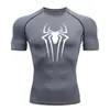 Teum Export Camiseta de Manga Corta de Compresión de Secado Rápido con Estampado de Araña para Hombre Y2K Capa Base para Correr Body para Entrenamiento de Fitness