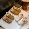 Zapatos Birkenstock para Niños Gatito Suela Suave Mocasines Lindos Estilo Nuevo Primavera y Otoño 2025 Niños y Niñas Zapatos Individuales de Princesa Zapatos de Cuero