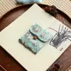 Muestra de pedido final se puede pedir bolsa de tela de brocado para regalo bolsa Wenwan estilo japonés bolsa de almacenamiento de joyas billetera plegable tela