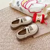 Zapatos negros de cuero para niñas, zapatos de primavera y otoño 2026 para niños, zapatos de princesa para niñas, mocasines versátiles para niños pequeños y niños pequeños