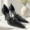 Sapatos de Salto Alto Marrons com Bico Quadrado Pequeno Yang Shulin para Mulheres, Saltos Finos, Novo Estilo 2026, Sapatos de Salto Alto Elegantes com Corte Lateral, Sandálias de Salto Alto Femininas
