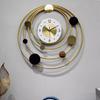 Reloj de pared de lujo ligero, reloj de pared para sala de estar, decoración creativa para el hogar, reloj colgante de moda, reloj de pared nórdico de arte de celebridades de Internet simple