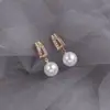 Pendientes de Plata de Ley S925 Estilo Coreano Simples de Nicho Elegantes Personalizados para Mujer Nuevos Pendientes de Gama Alta Pendientes de Perla Venta al por Mayor
