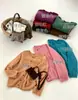 Suéter cárdigan de punto para mujer, otoño e invierno, con lentejuelas doradas, estampado floral, de seda, cachemira y lana cepillada, cuello redondo, manga larga