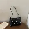 Bolsa de ombro grande com bolinhas, muito estilosa e única, nova moda verão 2026, versátil, retrô, simples, casual