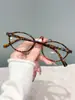 Marco de Gafas de Clavo de Arroz Luz Anti-Azul Celebridad de Internet Nuevo Estilo Moda Viaje Versátil Rostro al Natural Sensación de Atmósfera Gafas Lisas Hombres Mujeres