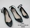 2025 Nuevos Zapatos de Cuero para Niñas Zapatos de Rendimiento de PVC Zapatos Pequeños de Cuero para Niños Negro Versátil Suela Suave Zapatos Estilo Princesa
