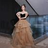 Vestido de Gala para Mulheres 2026 Novo Modelo para Performances de Banquete, Exames de Arte, Cerimônias de Formatura, Elegante e Moderno, Emagrecedor e Estiloso