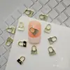 Fabricante Especializado em Mini Acessórios para Nail Art, Louças, Colheres, Garfos, Colheres Redondas Pequenas, Colheres e Garfos Criativos, Unhas Vestíveis, Liga Metálica Versátil