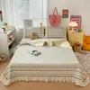 Conjunto de colcha de renda francesa de luxo, quatro peças, design A/B dupla face, colcha acolchoada espessa, fronha e capa de edredom, para cama de casa