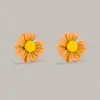 Aretes de Margarita Crisantemo Flor Blanca Pétalos de Girasol Plata Esterlina s925 Aretes de Pin para Mujer Coreano Súper Hada