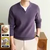 Suéter de Punto Falso Dos Piezas para Hombre con Lana Modal Otoño/Invierno 2026 Nuevo Suéter de Manga Larga con Cuello de Doble Capa para Hombre