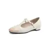 2026 Nuevos Zapatos de Cuero Versátiles y Elegantes en Color Rubor, Zapatos de Temporada Única, Suela Suave Cómoda, Superficie Suave, Zapatos de Mujer con Tira en T, Tallas 32-43, Transfronterizo