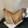 Bolsa de Bolinho Estilo Coreano Tendência Novo Estilo Grande Capacidade Couro Macio Fashionável Bolsa de Ombro Único Temperamento Simples Nicho Bolsa de Axila para Mulheres