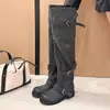 Botas de Moda de Estilo Británico Nuevas para Otoño/Invierno 2026 con Hebilla de Cinturón, de Doble Uso Hasta la Rodilla, Plisadas, Vintage, para Pantorrilla Ancha, sin Cordones