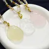 Collar colgante de zorro de nueve colas natural tridimensional de alta calidad para mujer flor de durazno cristal individual de nicho cadena para suéter de novias venta al por mayor