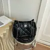 Bolso de hombro cruzado de alta gama con patrón de cadena de diamantes, bolso tipo cubo moderno y a la moda, bolso de hombro y bandolera con diseño elegante y de nicho