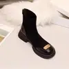 Botines de tacón grueso estilo francés para mujer, nueva colección otoño e invierno 2026, botas de alta gama ajustadas para mujeres menudas, con suela gruesa, forradas de polar, tipo Martin